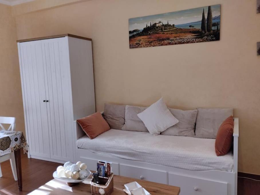 Cinecitta - 50 Meters From Subway Line A Apartment Rom