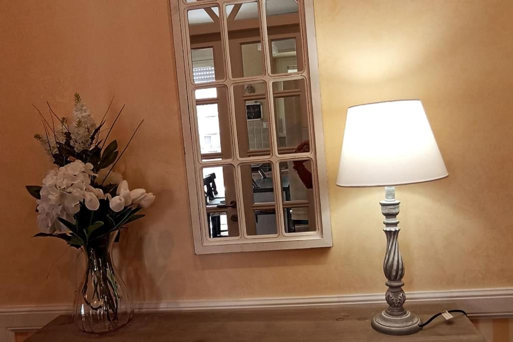 Apartment Cinecitta - 50 Meters From Subway Line A Rom